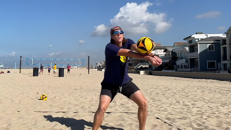 What Is A Pass In Volleyball Metro League