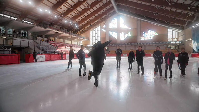 What Is Off Peak Ice Skating Metro League