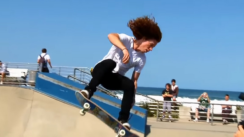 shaun white skateboarding