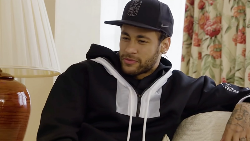 Does Neymar Speak English