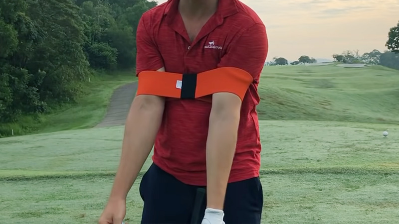 Types of Bands Are Using Golf Players