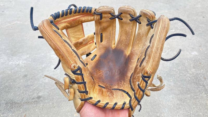 How Can I Make My Baseball Glove Grippy