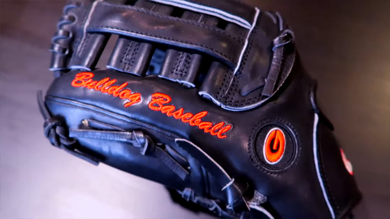 Can You Customize A Baseball Glove