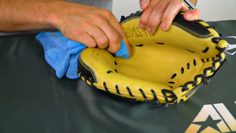 How to Oil a Glove?