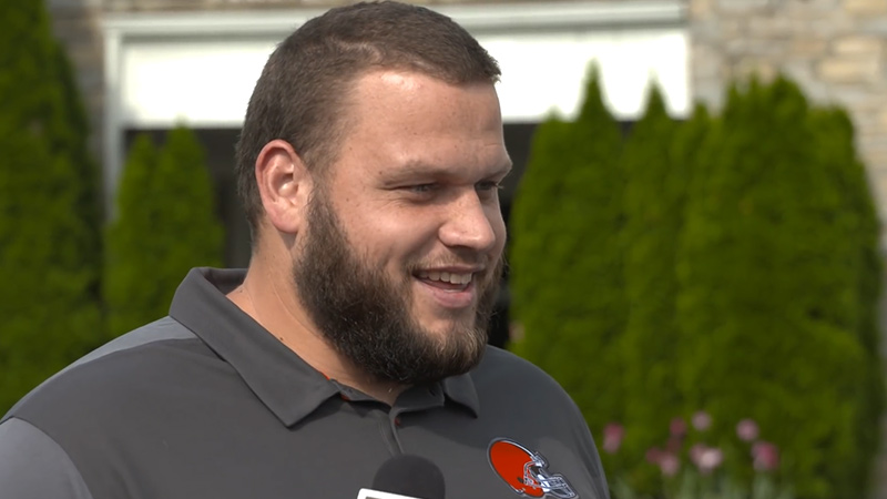 Pro-Bowls-Does-Joel-Bitonio