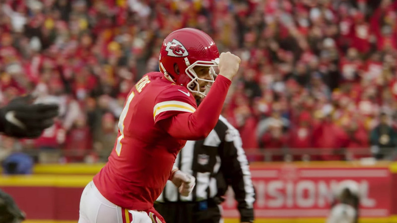 What Are Chad Henne’s Strengths as a Quarterback?
