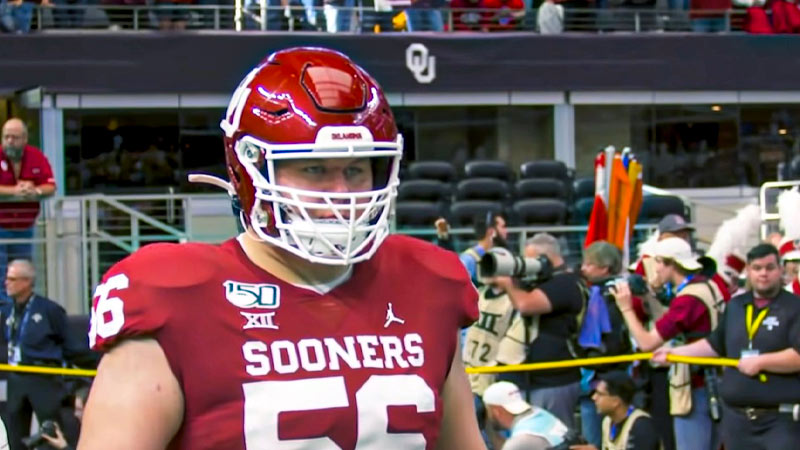 How Does Creed Humphrey’s Versatility Benefit His Team in the NFL?