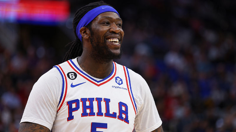Does Montrezl Harrell Have Gold Teeth