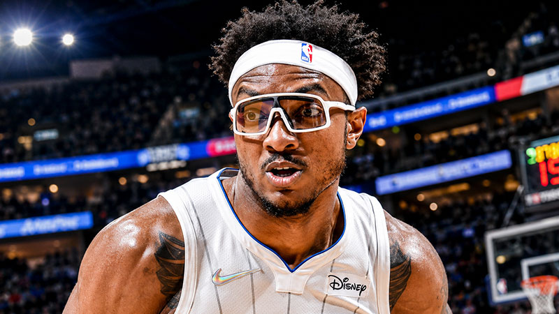 Why Does Wendell Carter Jr. Wear Glasses