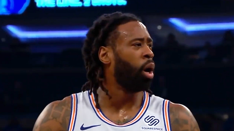 Wrong-With-Deandre-Jordan