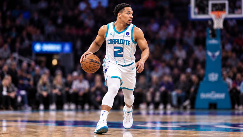 is grant williams a small forward