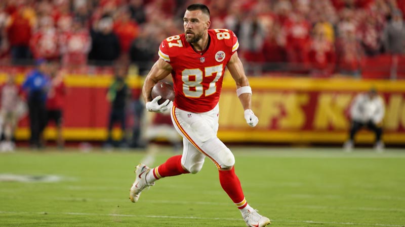 what is travis kelces adp