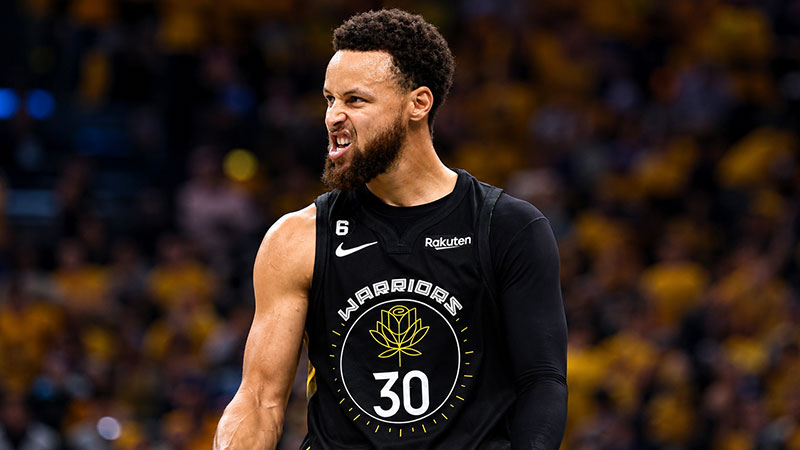 Why Does Steph Curry Wear 30