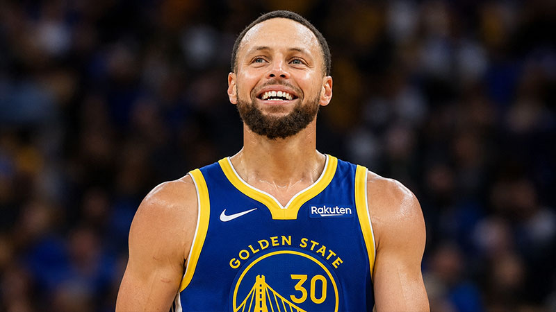 Why is Stephen Curry Famous