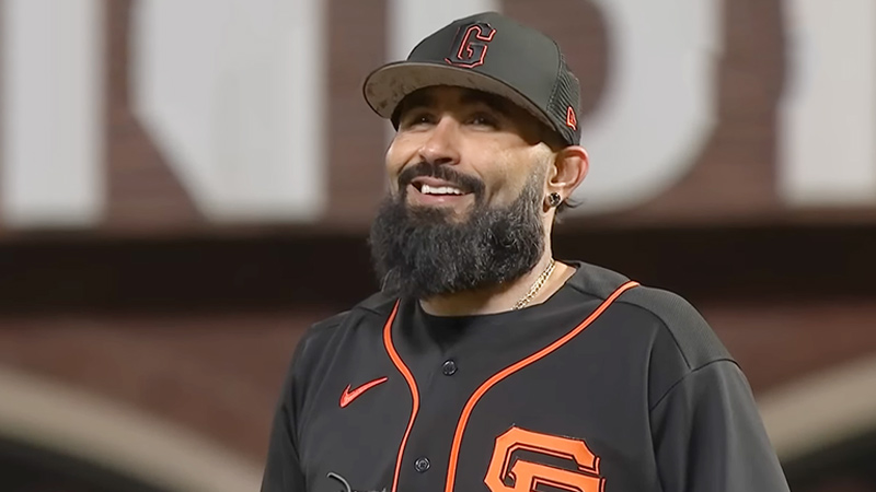 Did Sergio Romo Retire