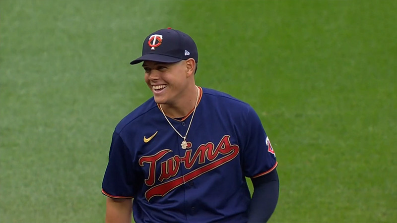 What Nationality Is Gio Urshela