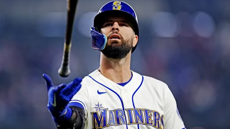 Why Is Jesse Winker Not Playing for Seattle
