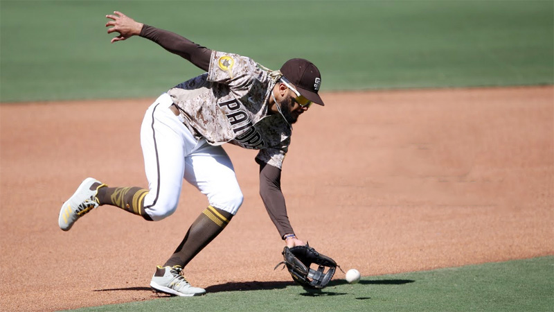 Infield baseman