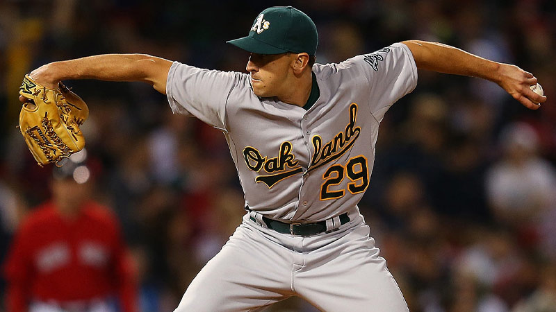 Ambidextrous Pitcher Rule in MLB
