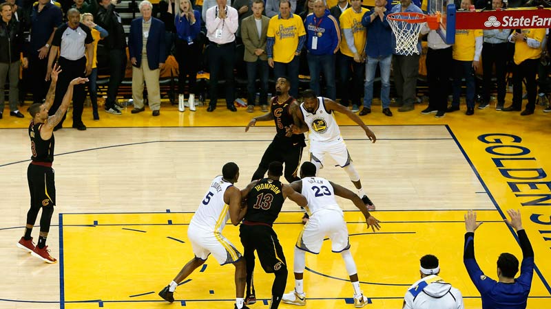 Lane Violation Occur in Basketball