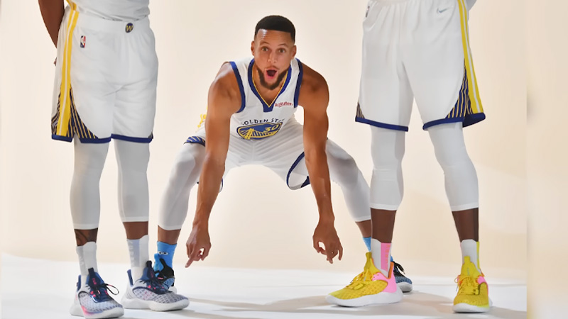 Why Did Stephen Curry Sign With Under Armour