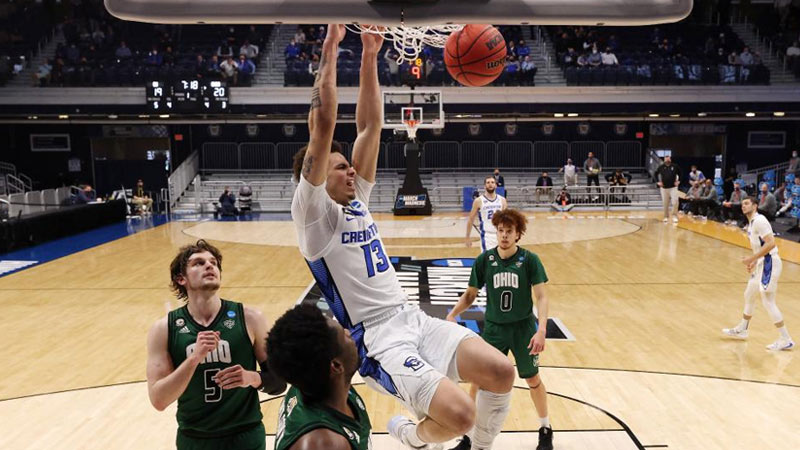 Why Hanging On The Rim After They Dunk Is Not Recommended