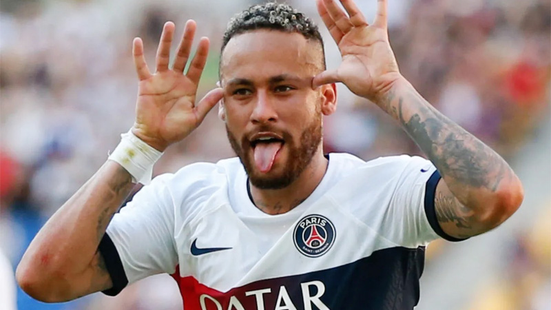 Al Hilal Nears Sensational Neymar Jr. Signing: Football World Awaits