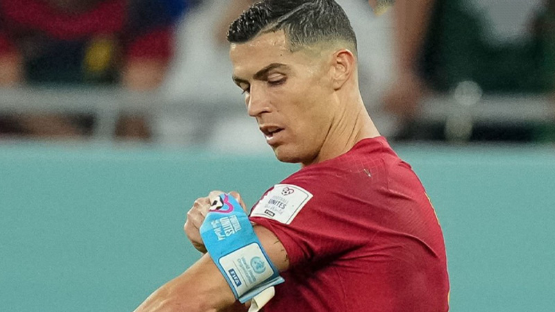How Much Does A Captain's Armband Cost