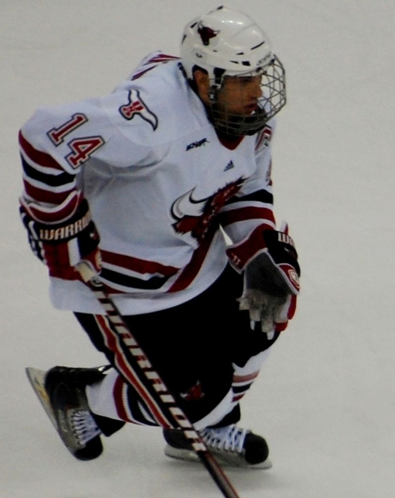 Joey_Martin_(ice_hockey)__37