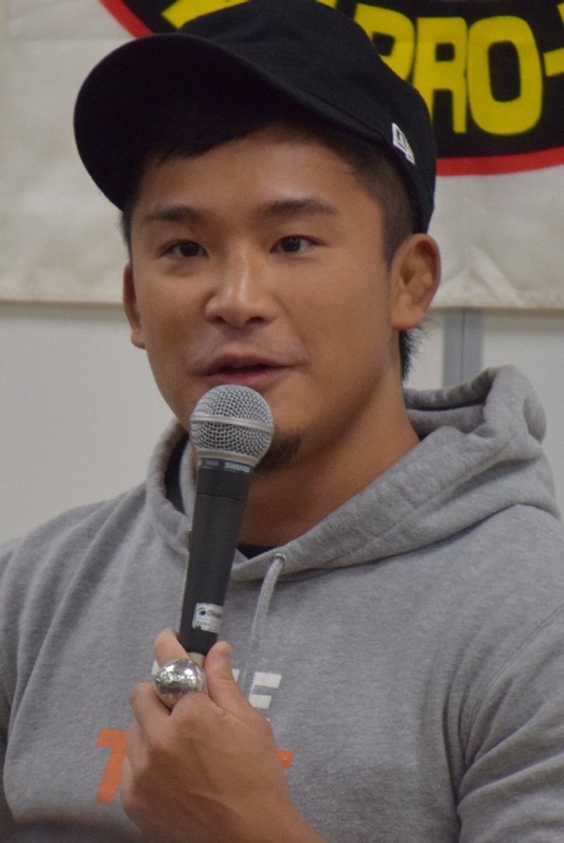 Kushida_(wrestler)__40