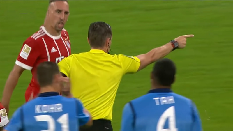 Soccer Advantage Rule Referee Signals