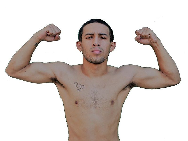 Carlos_Su%C3%A1rez_(boxer)__9