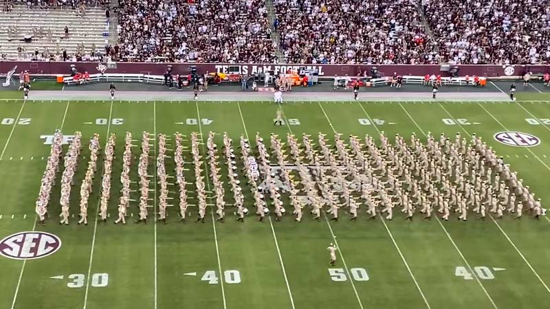 Football Halftime Show in NFL