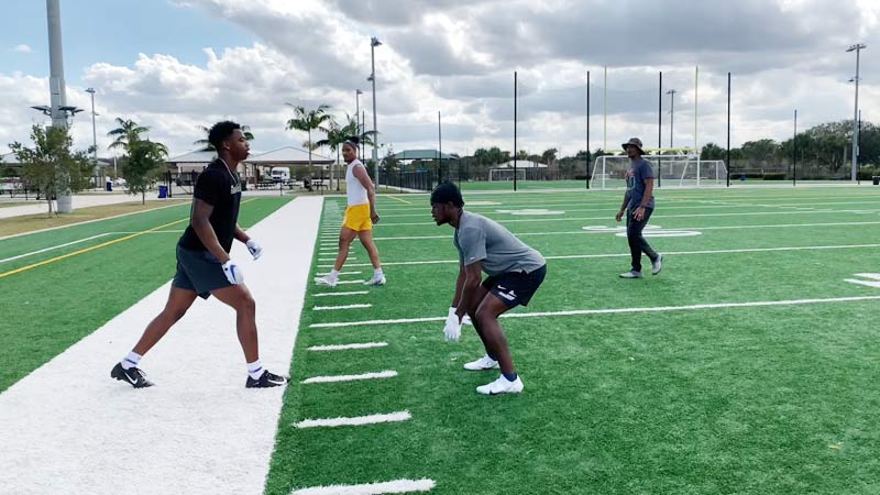 Mirror Technique in Football Press Coverage
