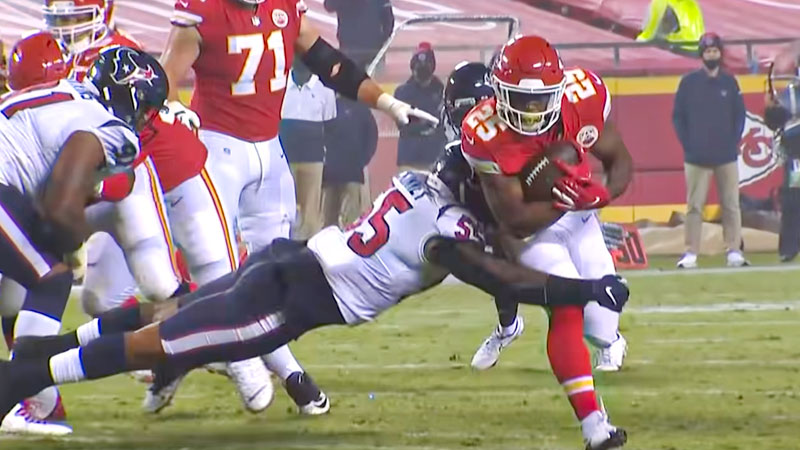 Responsibilities of Football Receiver