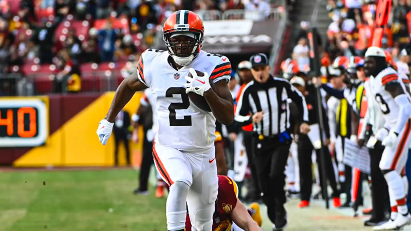 The Psychology Behind the Bootleg in American Football