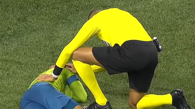 Referee Instructions for Player Injuries