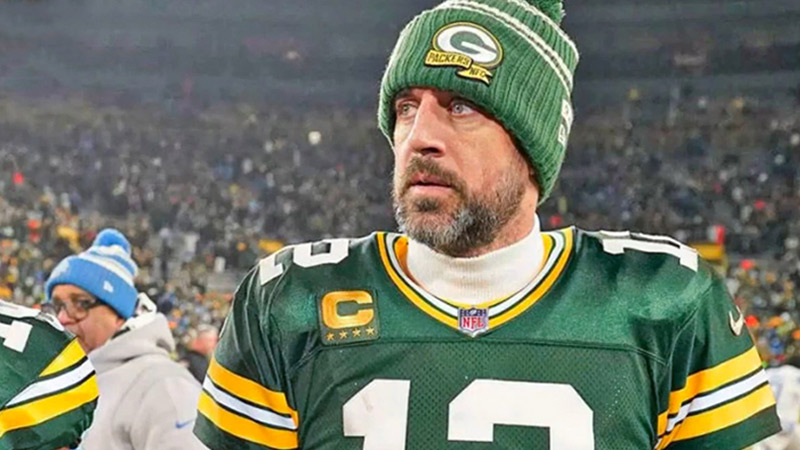 how much is aaron rodgers worth