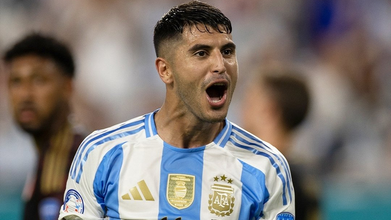 How Much Is Exequiel Palacios Worth