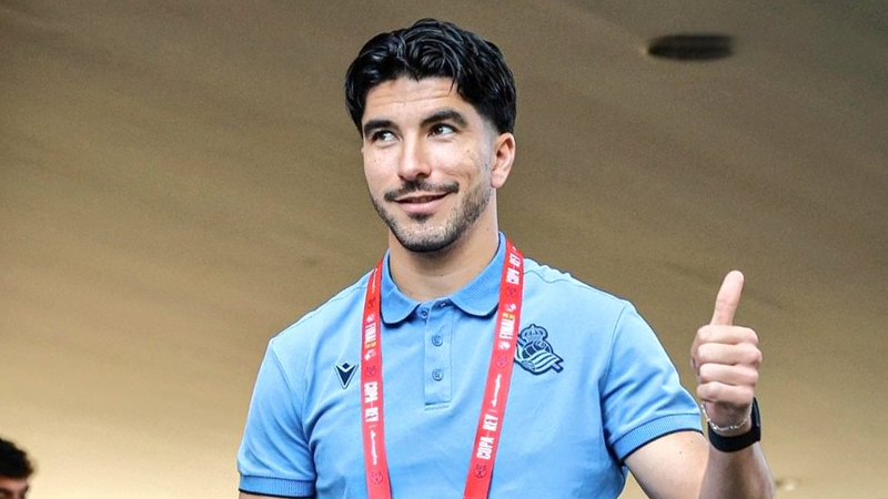 What Is Carlos Soler's Nationality