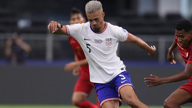 Antonee Robinson Stats