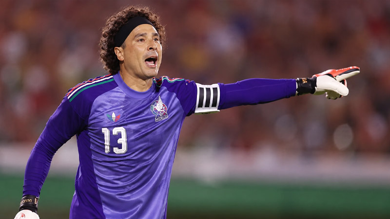Guillermo Ochoa Net Worth
