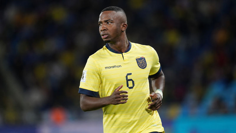Where is Willian Pacho From