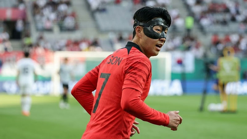 Why Does Son Heung-Min Wear a Protective Face Mask