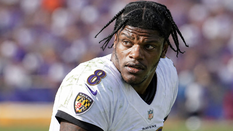 where did lamar jackson go to college