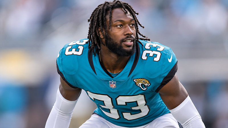 Devin Lloyd Contract