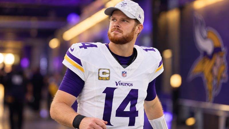 Is Sam Darnold heading for another ring