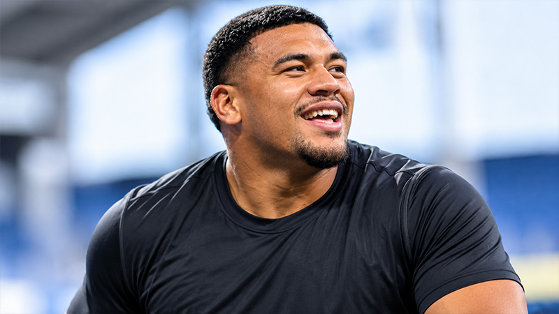Penei Sewell Contract