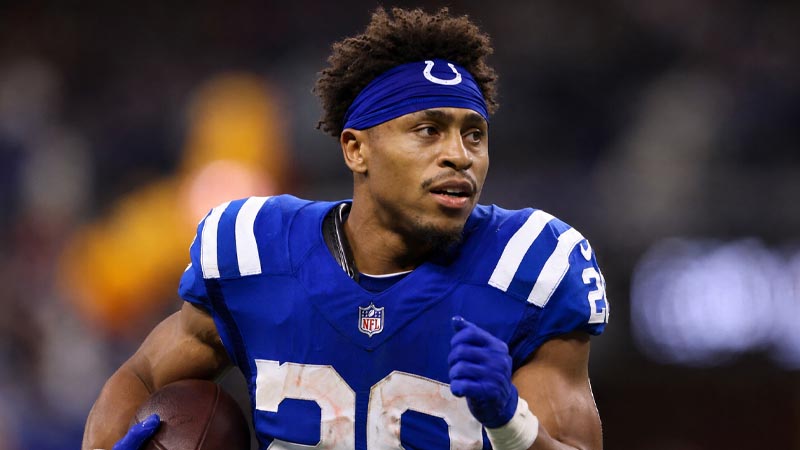 jonathan taylor contract