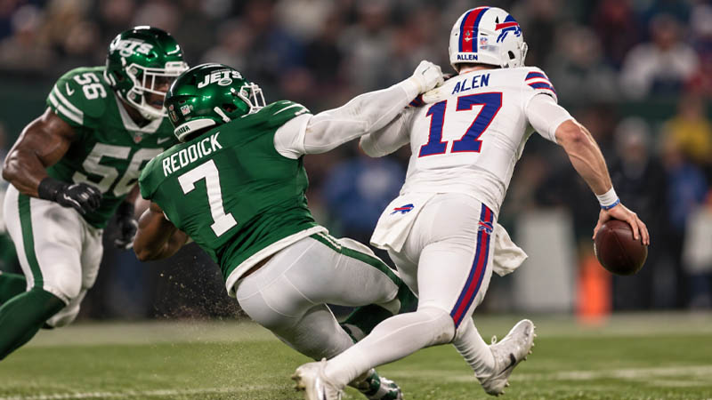 what is a horse collar tackle in football